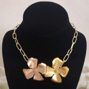 Beautiful Copper Toned Flower Necklace